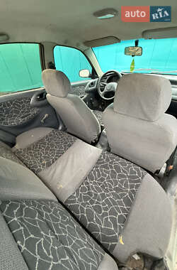 Седан Daewoo Lanos 2003 в 
