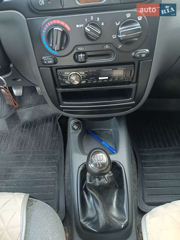 Седан Daewoo Lanos 2006 в Яготині