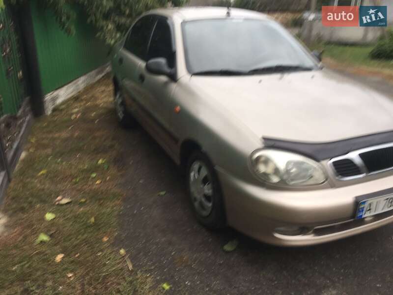Седан Daewoo Lanos 2008 в Корсуне-Шевченковском