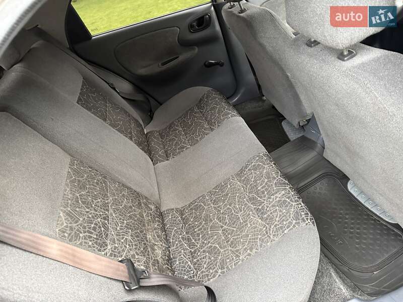Хетчбек Daewoo Lanos 2007 в Дніпрі