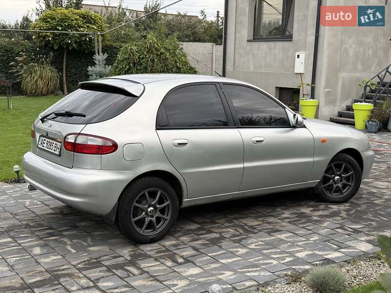 Хетчбек Daewoo Lanos 2007 в Дніпрі