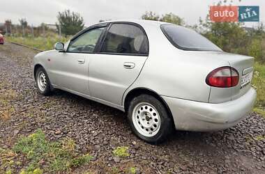Седан Daewoo Lanos 1998 в 