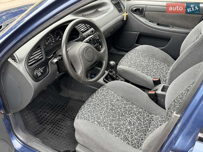 Седан Daewoo Lanos 2011 в Малой Виске