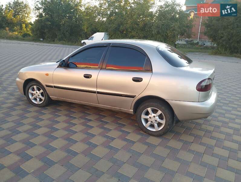Седан Daewoo Lanos 2008 в Гайсине