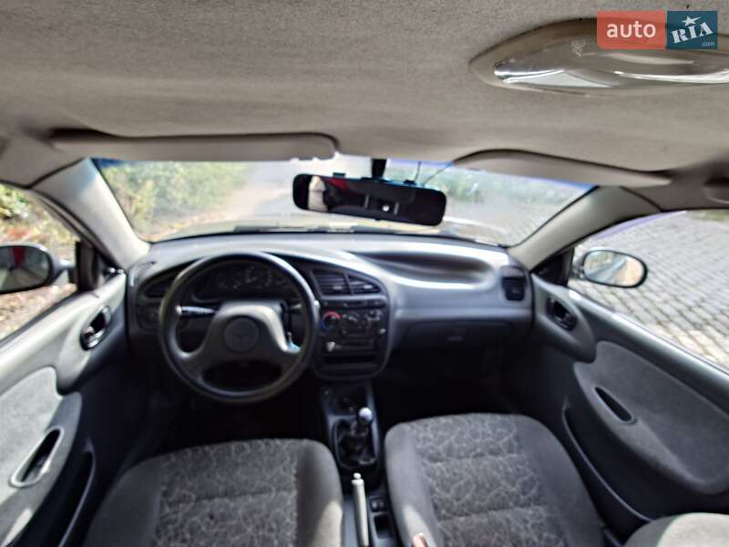 Седан Daewoo Lanos 2004 в Запорожье