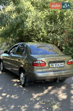 Седан Daewoo Lanos 2004 в 