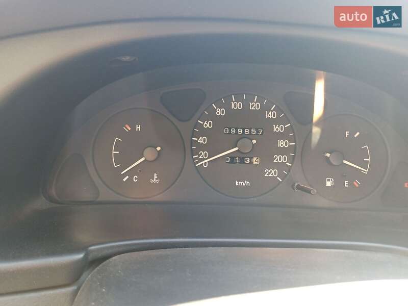 Седан Daewoo Lanos 2006 в Киеве