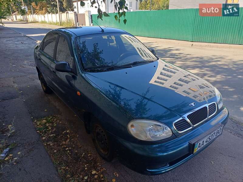 Седан Daewoo Lanos 2006 в Киеве