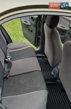 Седан Daewoo Lanos 2005 в 