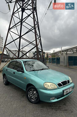 Седан Daewoo Lanos 1999 в Івано-Франківську