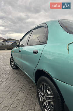 Седан Daewoo Lanos 1999 в 
