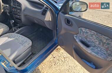 Седан Daewoo Lanos 1998 в 