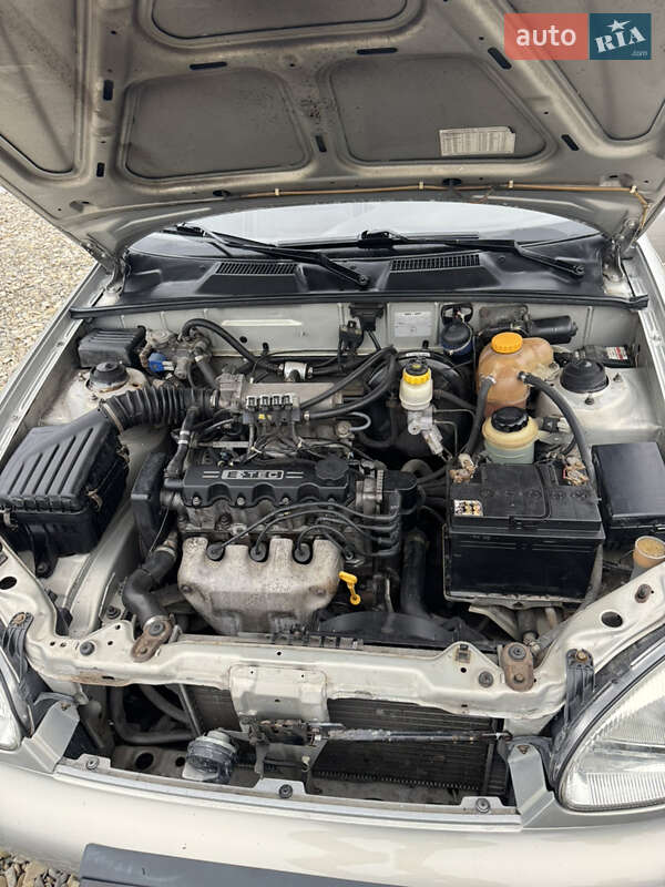 Седан Daewoo Lanos 2009 в Черновцах фото 7 Седан Daewoo Lanos 2009 в Черновцах