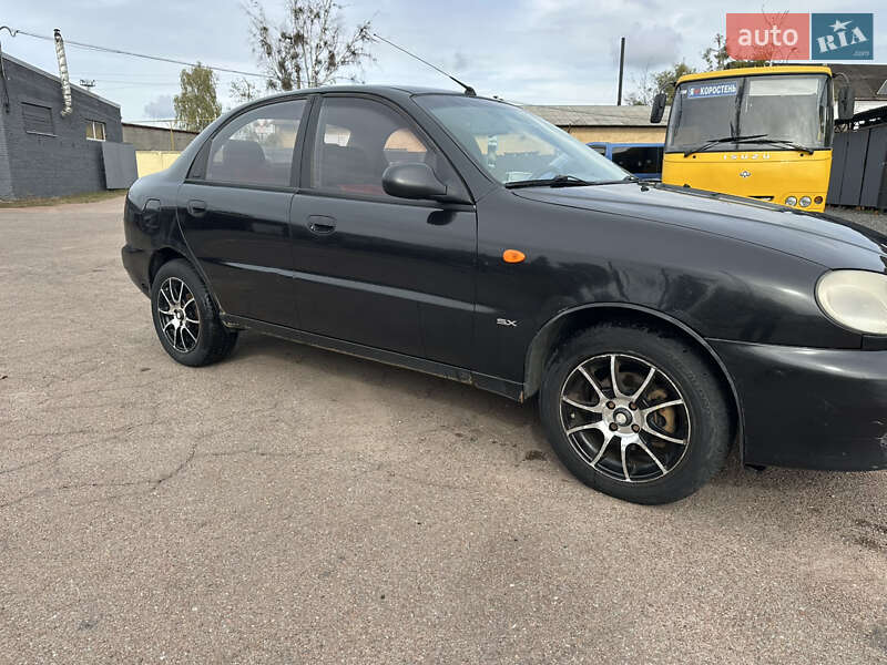 Седан Daewoo Lanos 2007 в Коростене