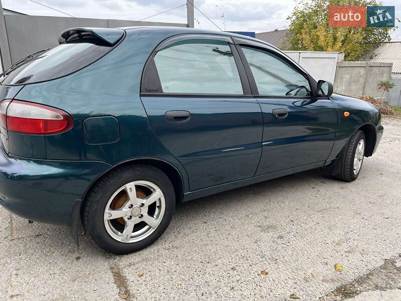 Хэтчбек Daewoo Lanos 2003 в Харькове