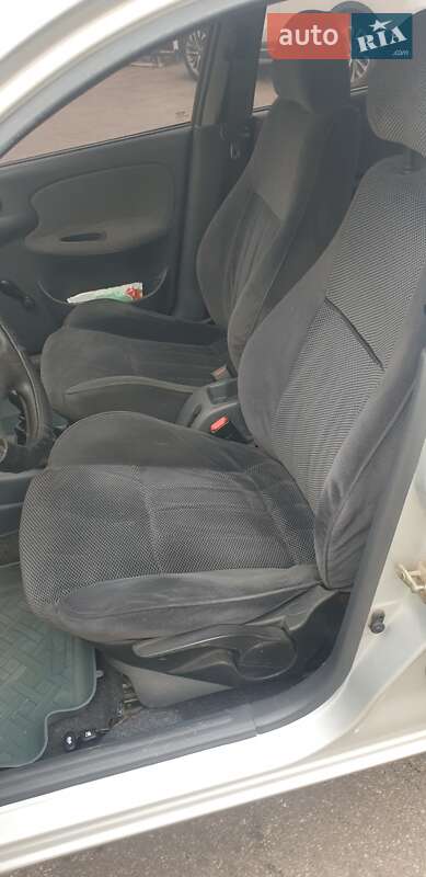 Седан Daewoo Lanos 2005 в Харькове
