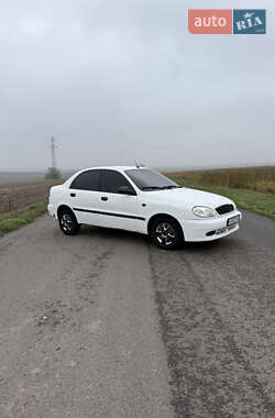 Седан Daewoo Lanos 2006 в 