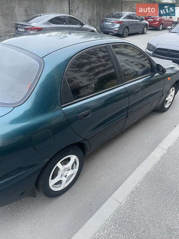 Седан Daewoo Lanos 2005 в Днепре