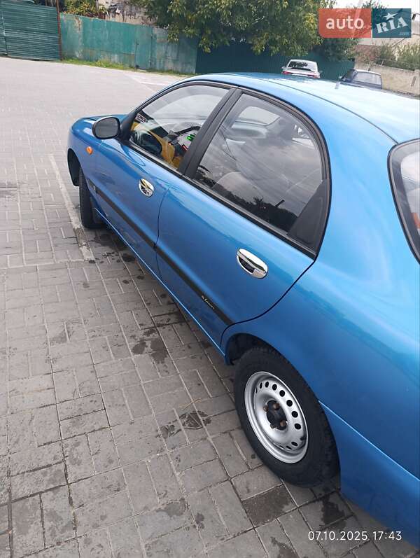 Daewoo Lanos 2001