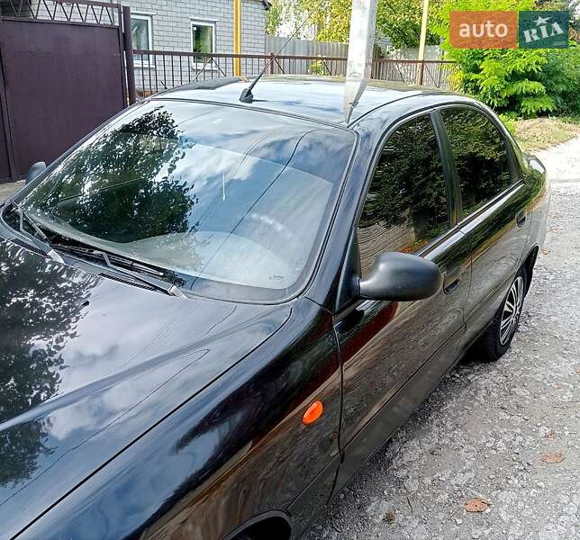 Седан Daewoo Lanos 2008 в Днепре