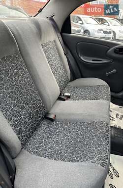 Седан Daewoo Lanos 2010 в 