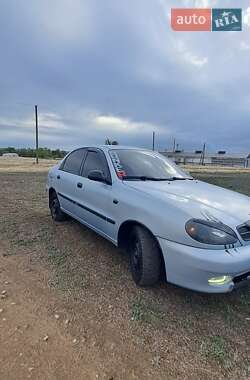 Седан Daewoo Lanos 2004 в Новій Одесі