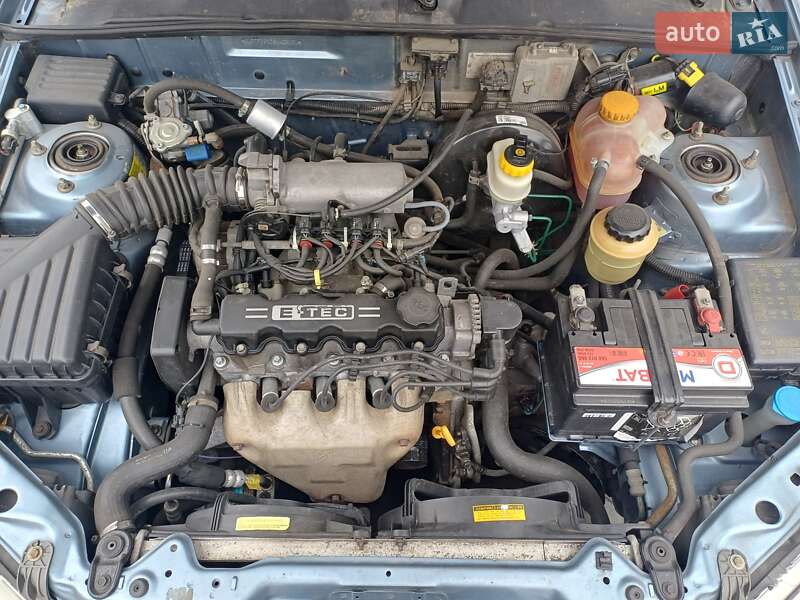 Седан Daewoo Lanos 2008 в Днепре