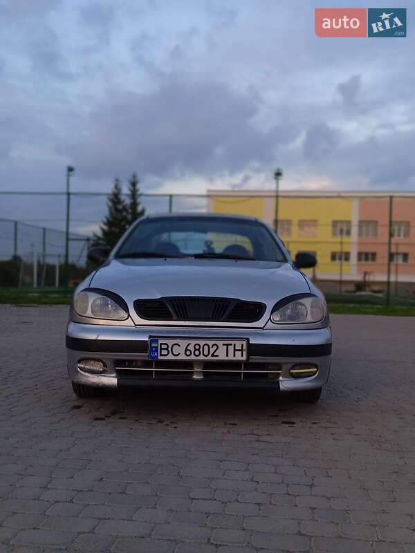 Седан Daewoo Lanos 1998 в 