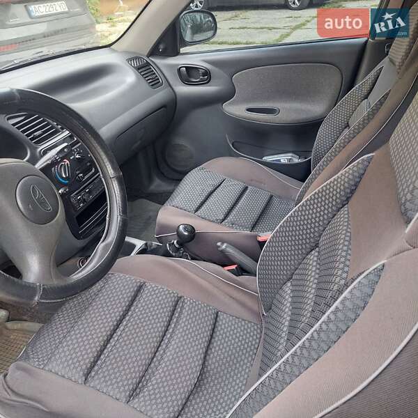 Седан Daewoo Lanos 2008 в Луцке