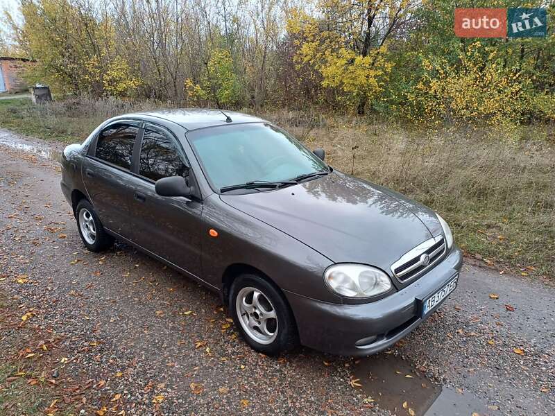 Седан Daewoo Lanos 2012 в Первомайске
