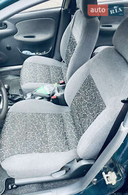 Седан Daewoo Lanos 2006 в 