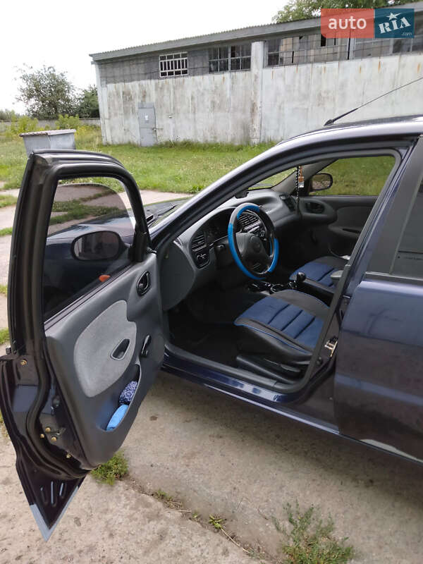 Седан Daewoo Lanos 2006 в Нежине
