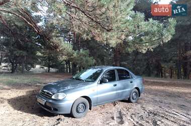 Седан Daewoo Lanos 2010 в 
