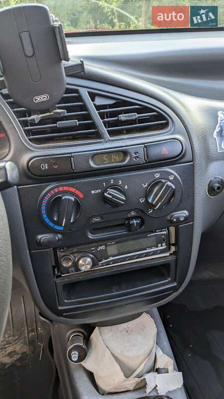 Седан Daewoo Lanos 2008 в Лопухові