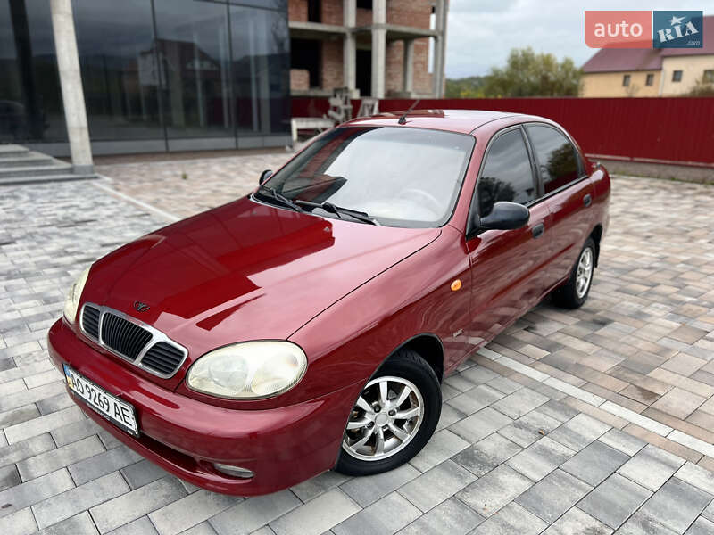 Седан Daewoo Lanos 2006 в Тячеві