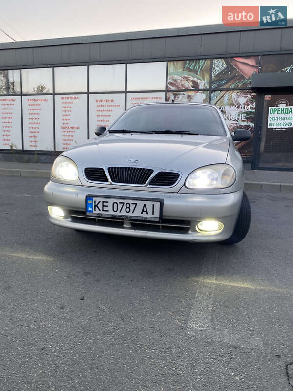 Седан Daewoo Lanos 2004 в Днепре