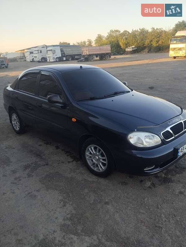 Седан Daewoo Lanos 2004 в Томашполе