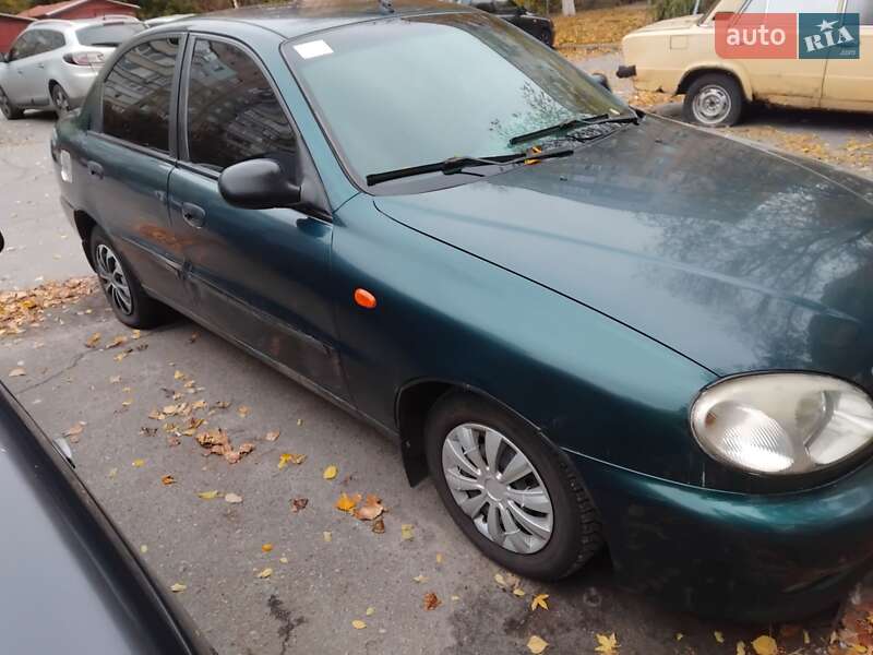 Седан Daewoo Lanos 2004 в Полтаве