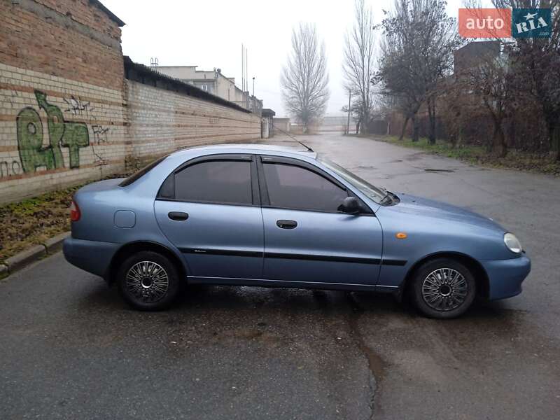 Седан Daewoo Lanos 2008 в Запоріжжі
