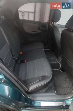 Седан Daewoo Lanos 2003 в 