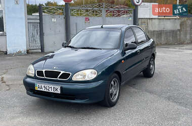 Седан Daewoo Lanos 2002 в  Седан Daewoo Lanos 2002 в