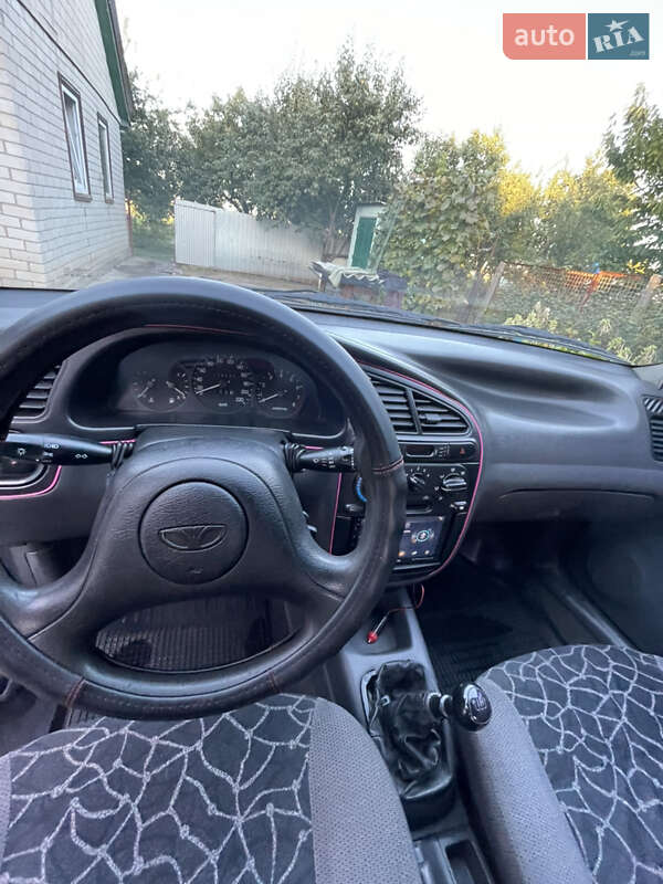 Седан Daewoo Lanos 2002 в Черкасах