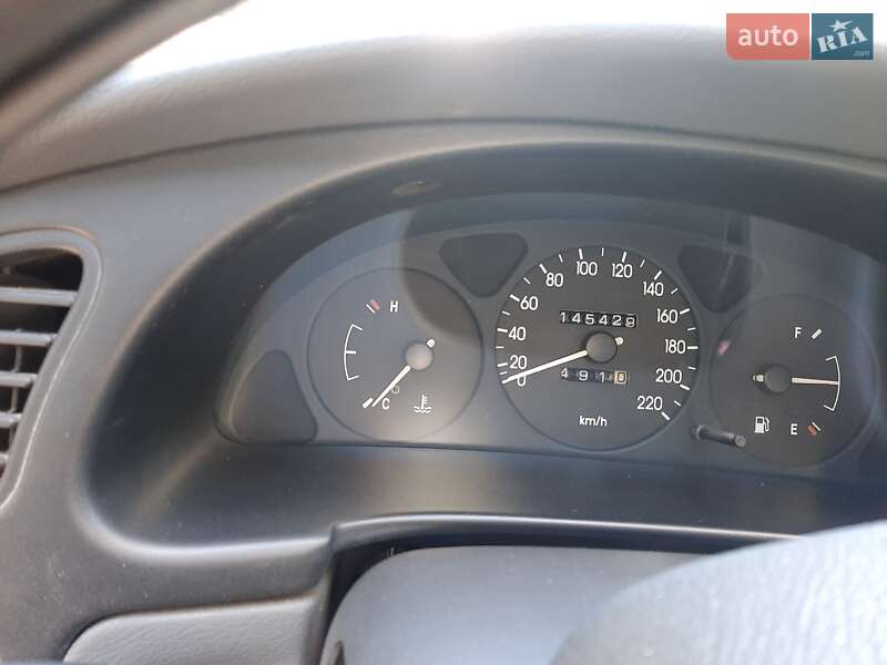 Седан Daewoo Lanos 2004 в Києві