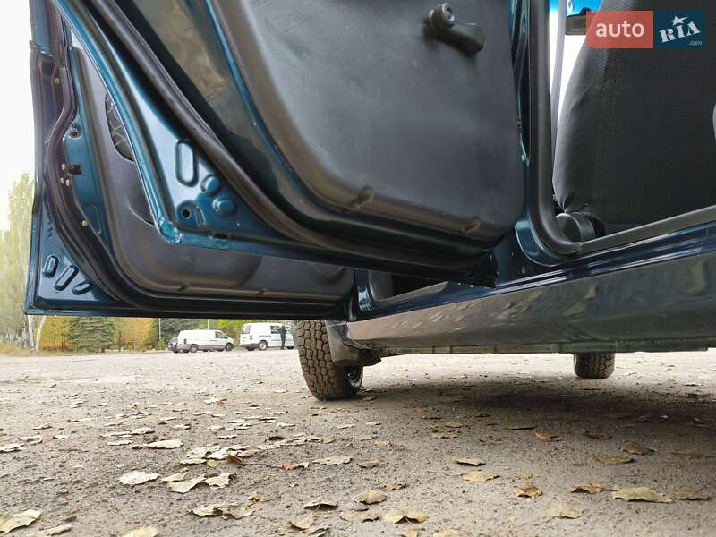 Седан Daewoo Lanos 2003 в Запоріжжі
