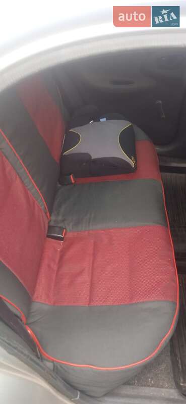 Седан Daewoo Lanos 2008 в Киеве