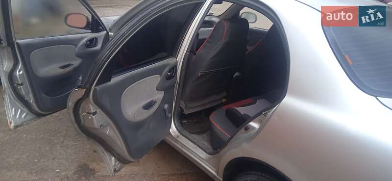Седан Daewoo Lanos 2008 в Киеве
