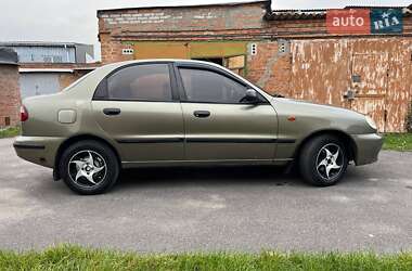 Седан Daewoo Lanos 2003 в 