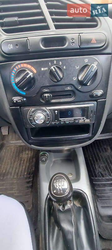Хетчбек Daewoo Lanos 2008 в Бучі