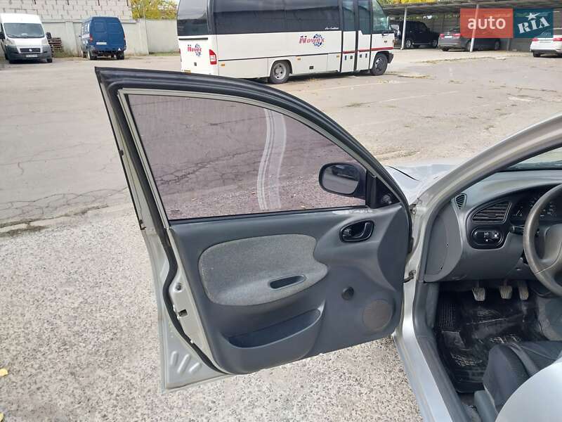 Седан Daewoo Lanos 2008 в Миколаєві