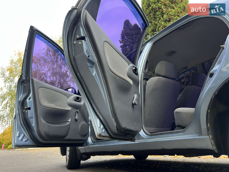 Седан Daewoo Lanos 2008 в Києві